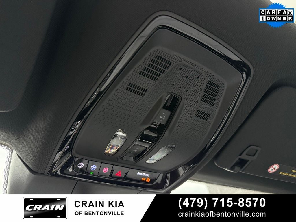 2024 Cadillac LYRIQ Sport - AWD / PANORAMIC SUNROOF / ONE OWNER