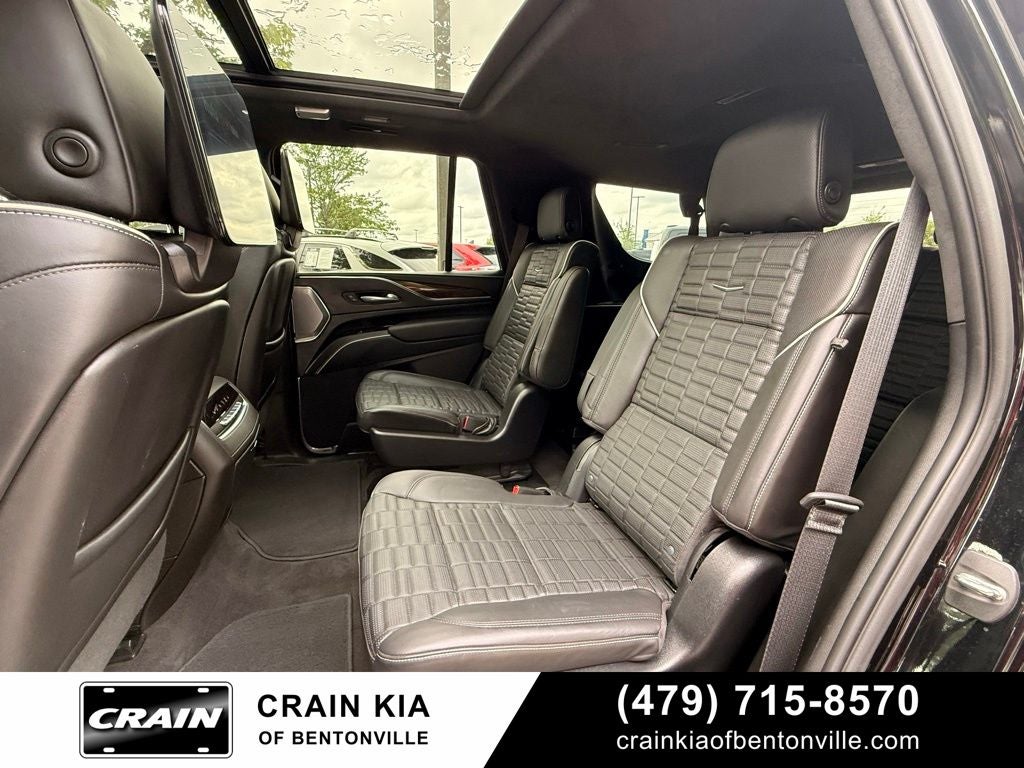 2023 Cadillac Escalade Premium Luxury Platinum - AWD / SUNROOF / CARFAX ONE OWNER