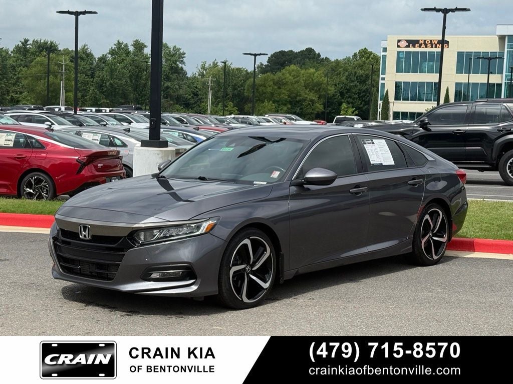 2019 Honda Accord Sport 2.0T - CLEAN CARFAX