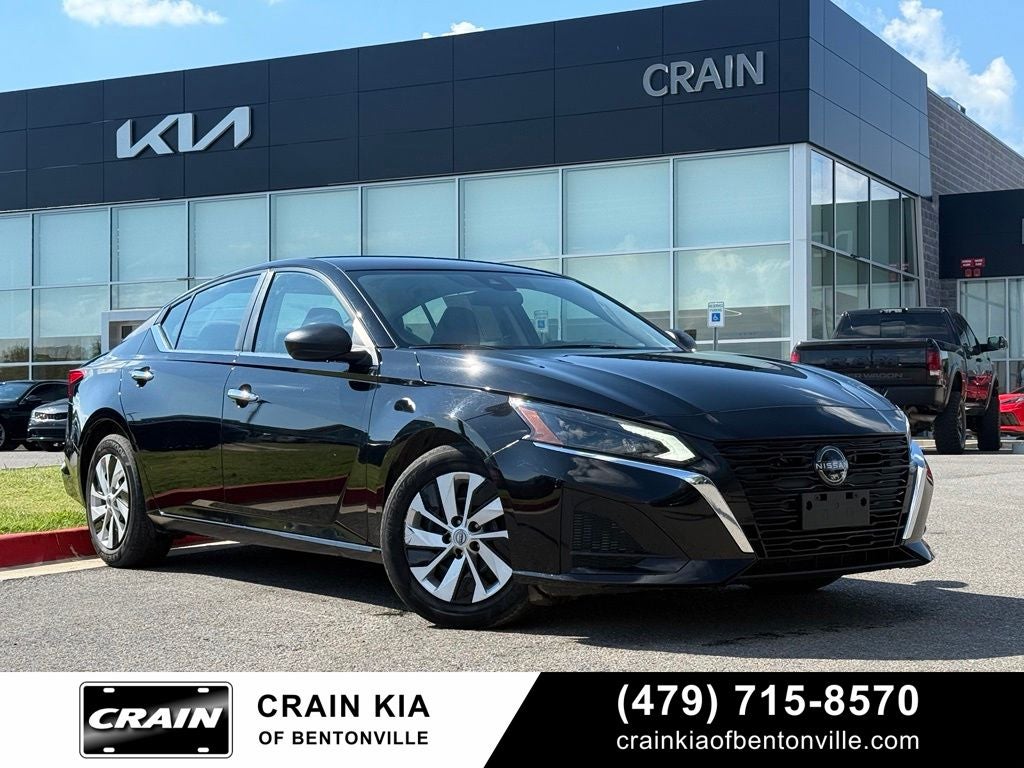 2024 Nissan Altima 2.5 S's photo