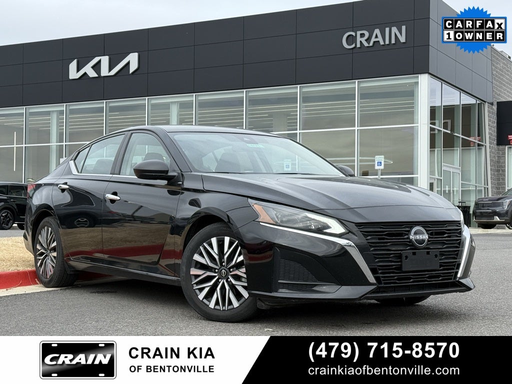 2024 Nissan Altima SV