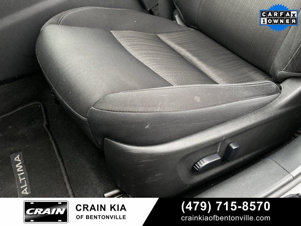 2024 Nissan Altima 2.5 SV - CLEAN CARFAX / ONE OWNER