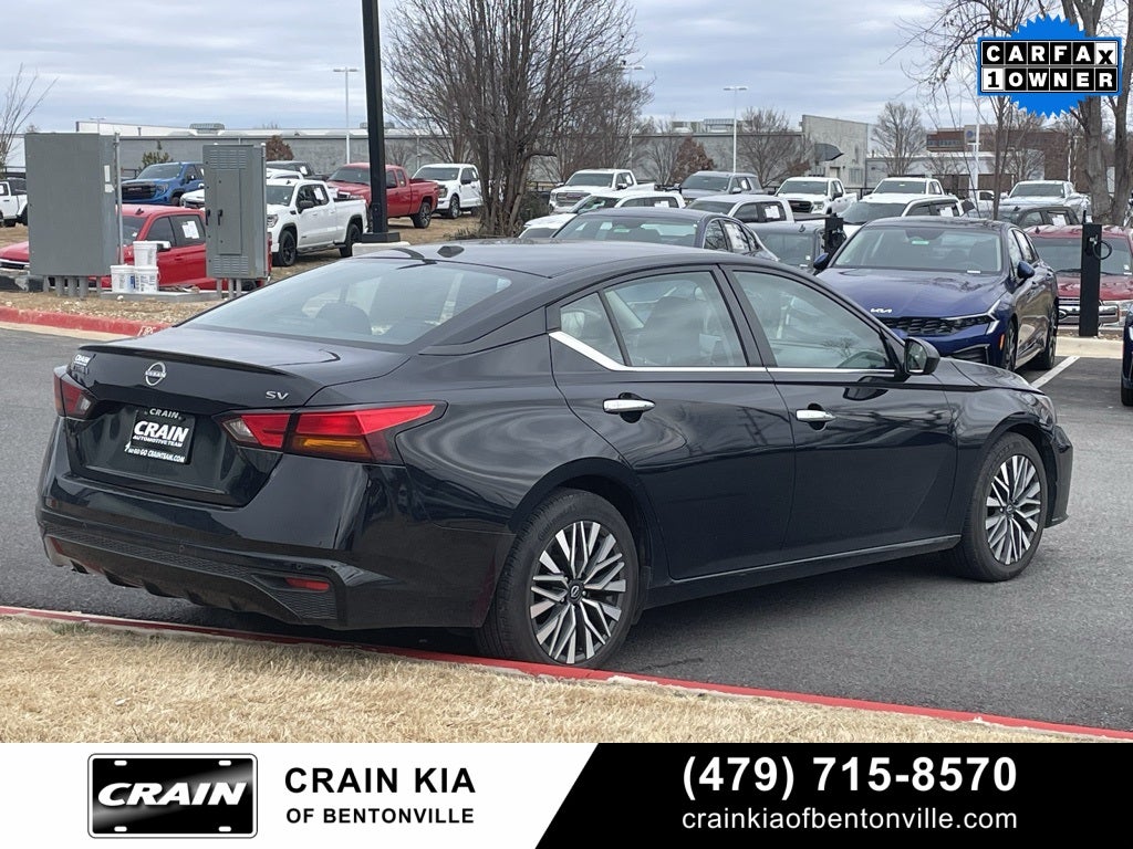 2024 Nissan Altima 2.5 SV - CLEAN CARFAX / ONE OWNER