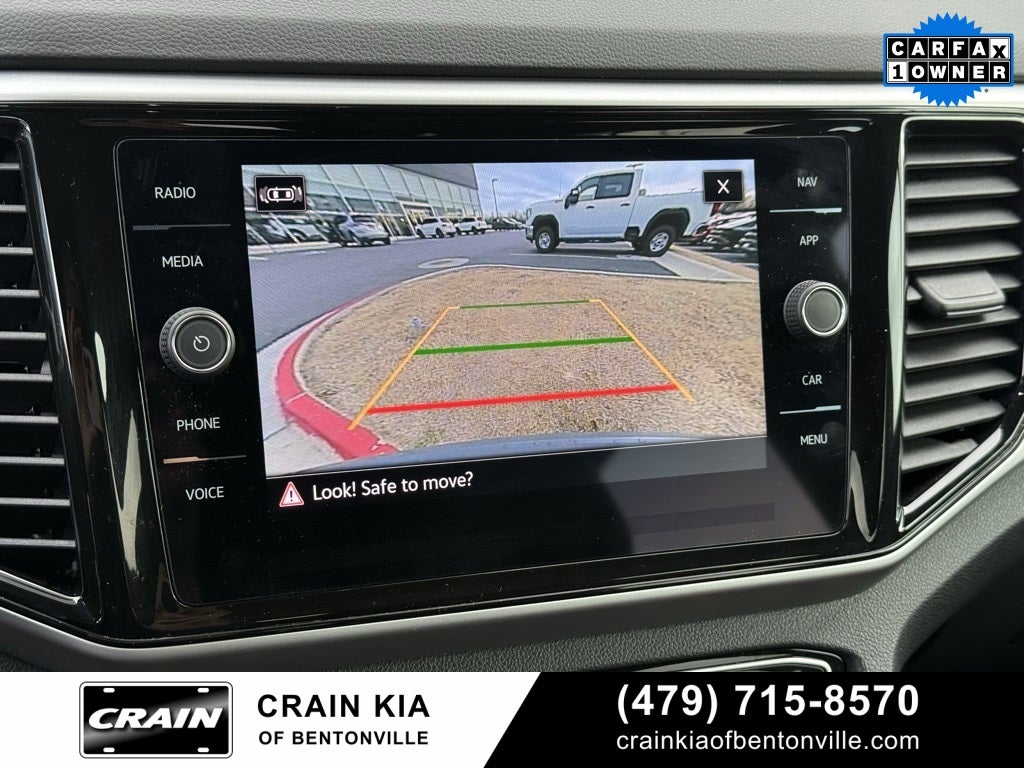 2023 Volkswagen Atlas Cross Sport 3.6L V6 SEL Premium R-Line - AWD / PANORAMIC SUNROOF / 1 OWNER