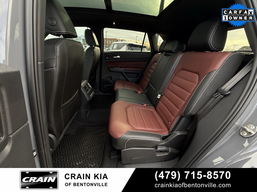 2023 Volkswagen Atlas Cross Sport 3.6L V6 SEL Premium R-Line - AWD / PANORAMIC SUNROOF / 1 OWNER