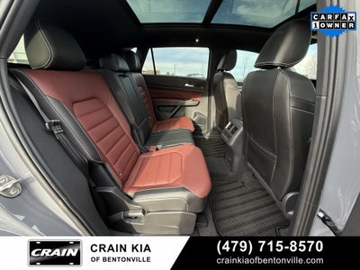2023 Volkswagen Atlas Cross Sport 3.6L V6 SEL Premium R-Line - AWD / PANORAMIC SUNROOF / 1 OWNER