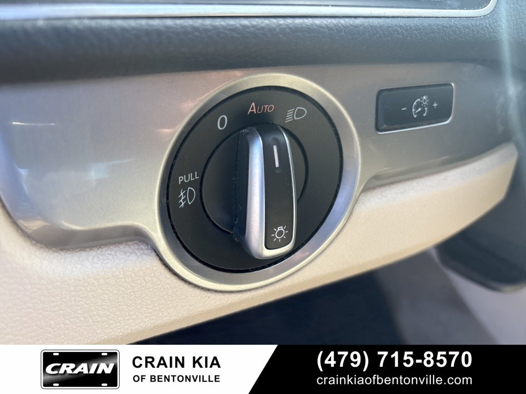 2015 Volkswagen Passat 1.8T Limited Edition - CLEAN CARFAX