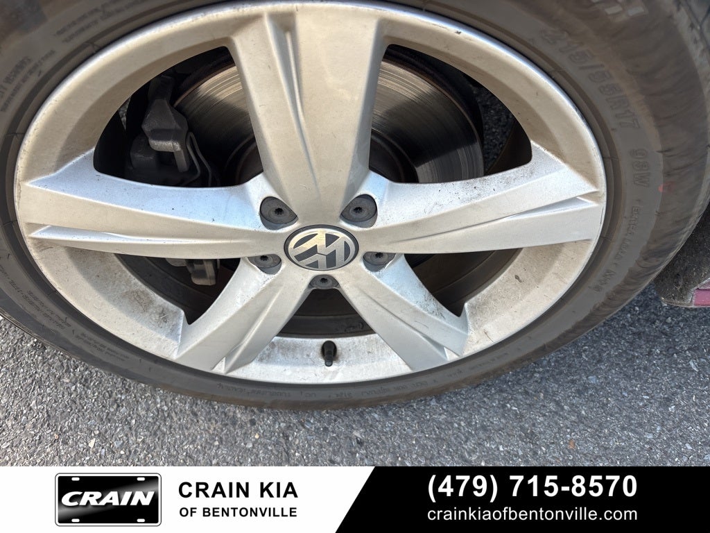 2015 Volkswagen Passat 1.8T Limited Edition - CLEAN CARFAX