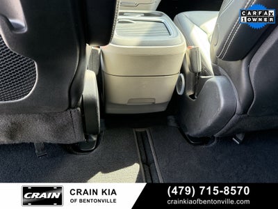 2024 Chrysler Pacifica Touring L - CLEAN CARFAX / ONE OWNER