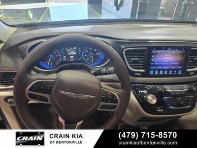 2017 Chrysler Pacifica Touring - WHOLESALE / AS-IS