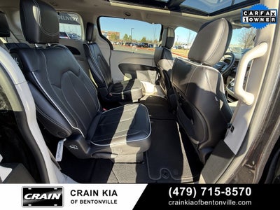 2023 Chrysler Pacifica Limited - PANORAMIC SUNROOF / CARFAX ONE OWNER