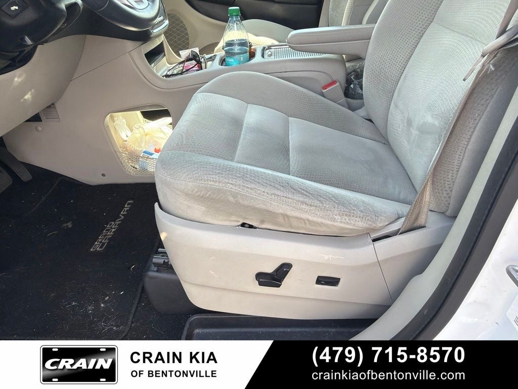 2014 Dodge Grand Caravan SXT - DVD / CAPTAIN'S CHAIRS