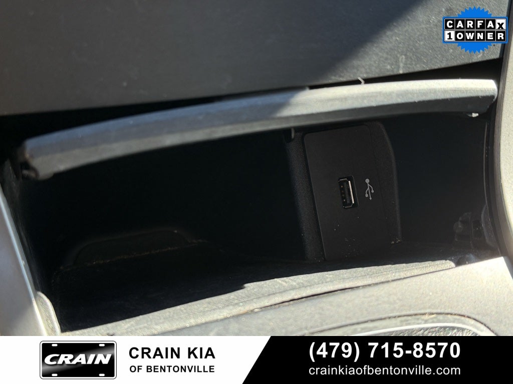 2016 Ford Edge SE - CLEAN CARFAX / ONE OWNER