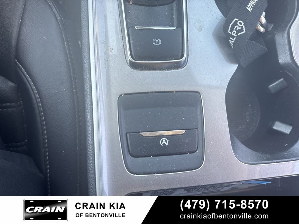 2024 Ford Edge SEL - AWD / PANORAMIC SUNROOF / ONE OWNER