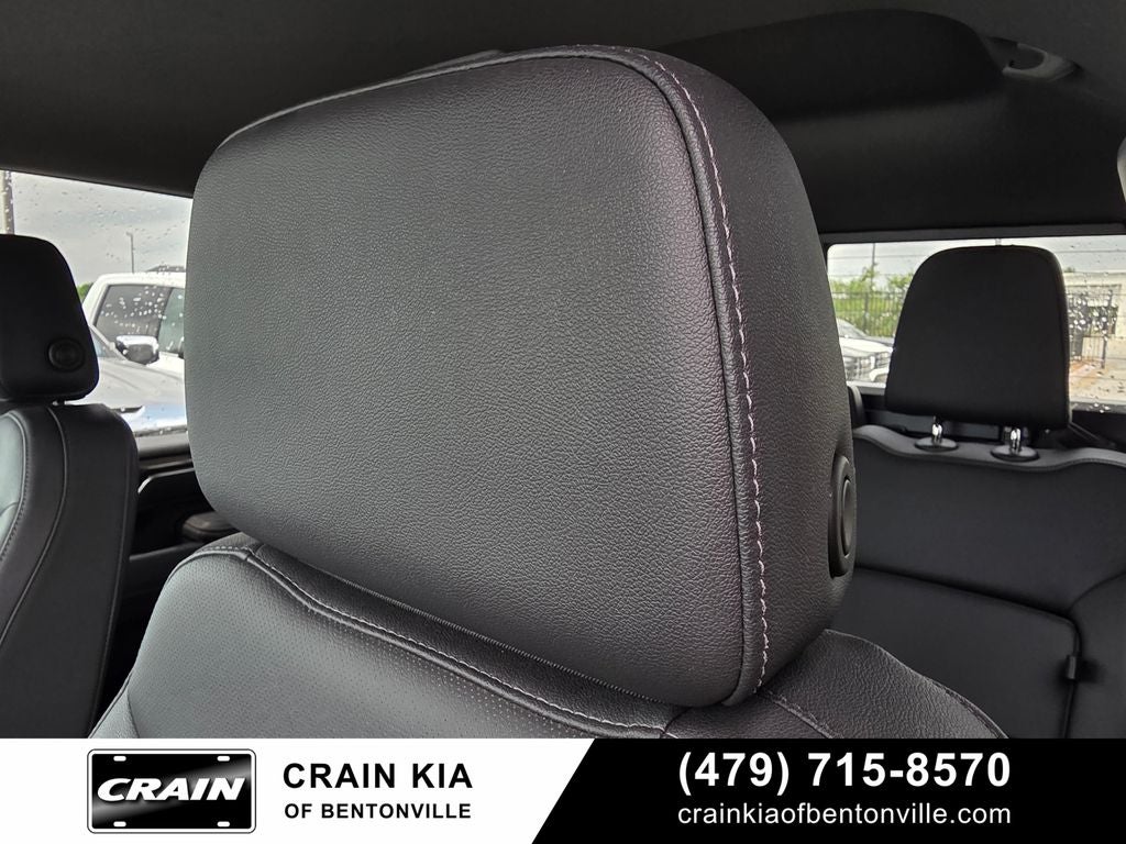 2025 Chevrolet Silverado 2500HD LTZ - 4WD / CLEAN CARFAX / ONE OWNER