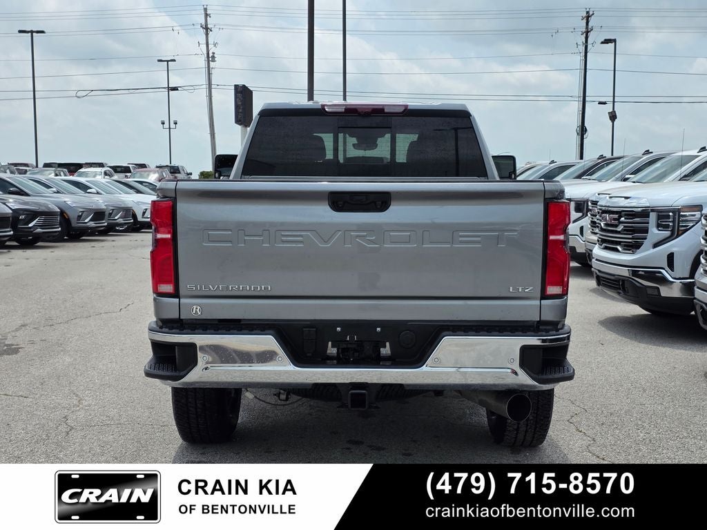 2025 Chevrolet Silverado 2500HD LTZ - 4WD / CLEAN CARFAX / ONE OWNER