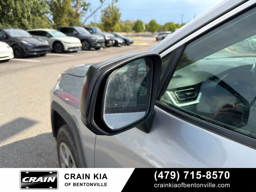 2019 Toyota RAV4 LE - AWD / CLEAN CARFAX / ONE OWNER