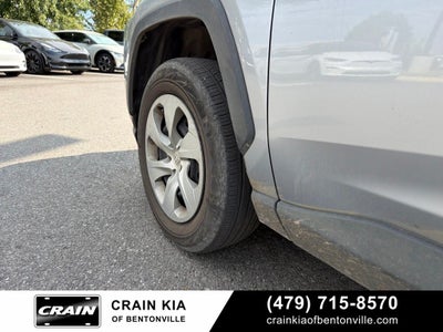 2019 Toyota RAV4 LE - AWD / CLEAN CARFAX / ONE OWNER