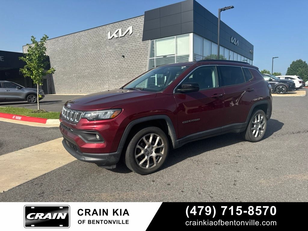 2022 Jeep Compass Latitude Lux 4X4's photo