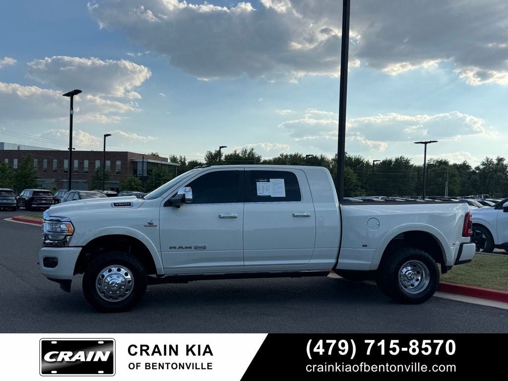 2022 RAM 3500 Limited Longhorn - 4WD / SUNROOF / DUALLY