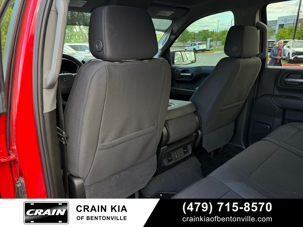 2025 Chevrolet Silverado 1500 Custom Trail Boss - 4WD / CARFAX ONE OWNER