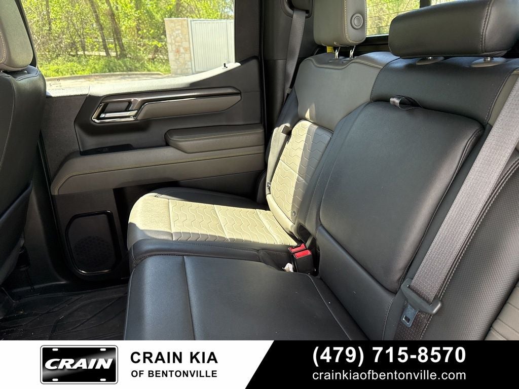 2024 Chevrolet Silverado 1500 ZR2 - 4WD / LIFTED!