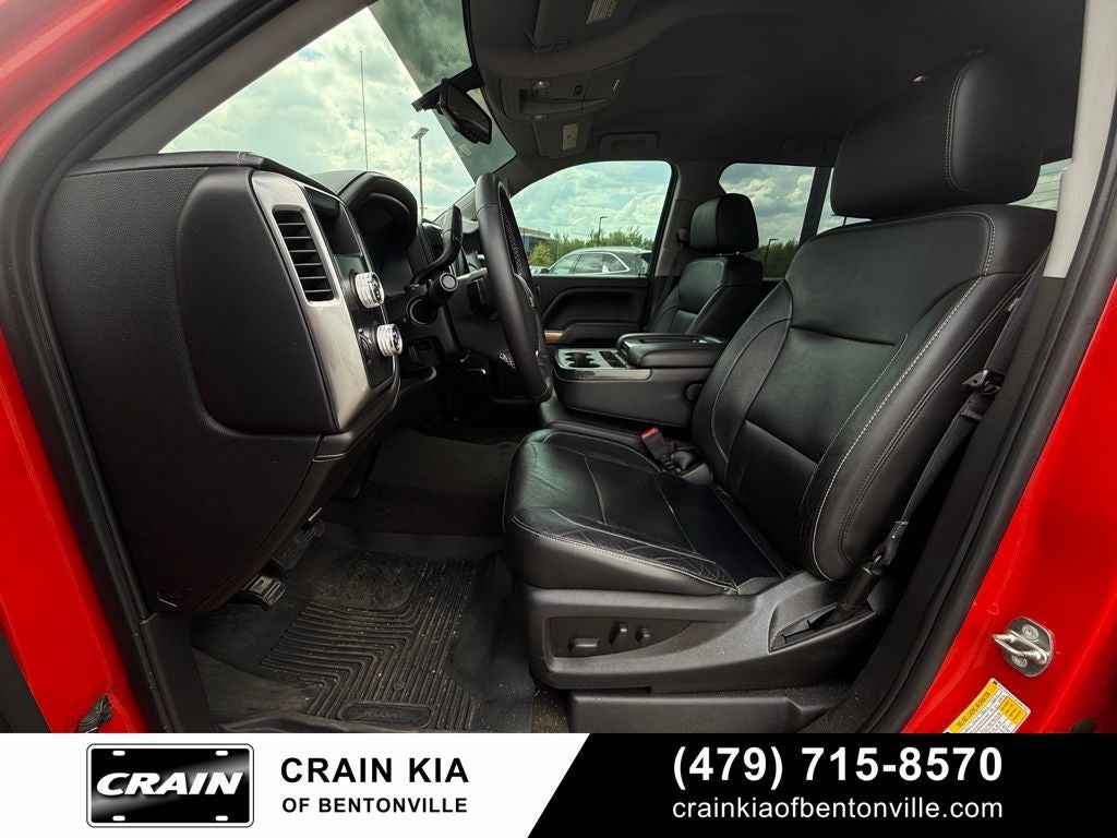 2018 Chevrolet Silverado 1500 LTZ 1LZ - 4WD / CLEAN CARFAX HISTORY