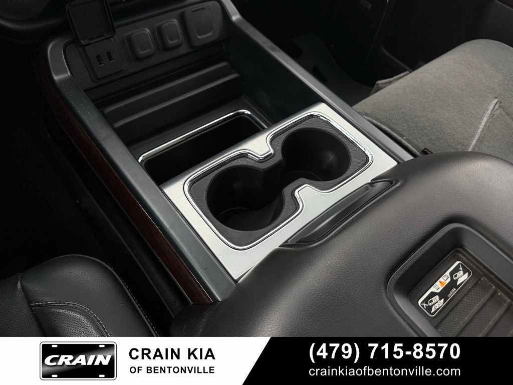 2017 GMC Sierra 1500 SLT - 4WD / SUNROOF / CLEAN CARFAX / ONE OWNER