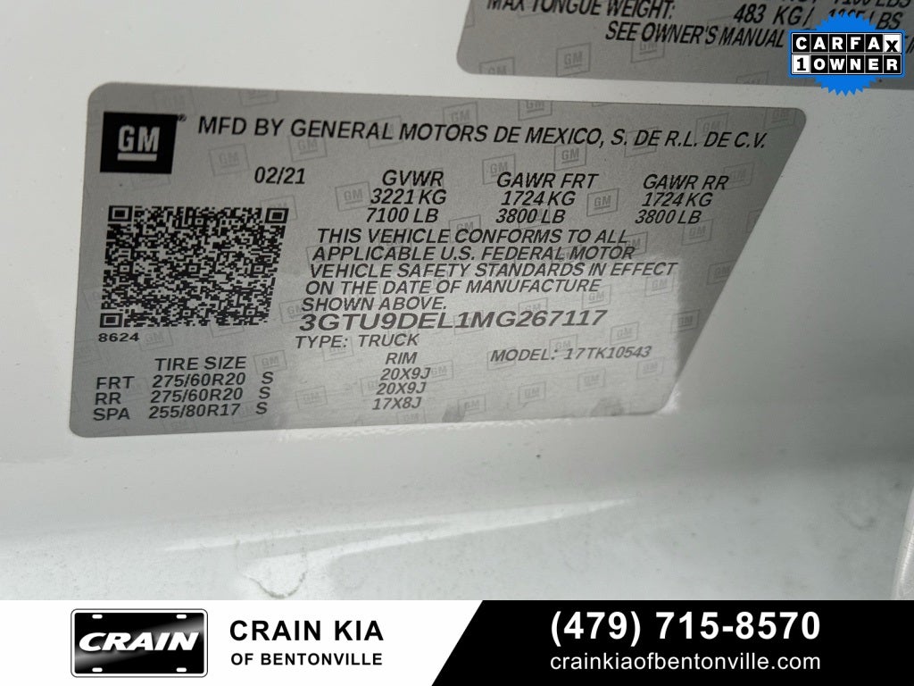 2021 GMC Sierra 1500 SLT - 4WD / CARFAX ONE OWNER