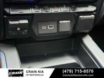 2021 GMC Sierra 1500 SLT - 4WD / CLEAN CARFAX HISTORY