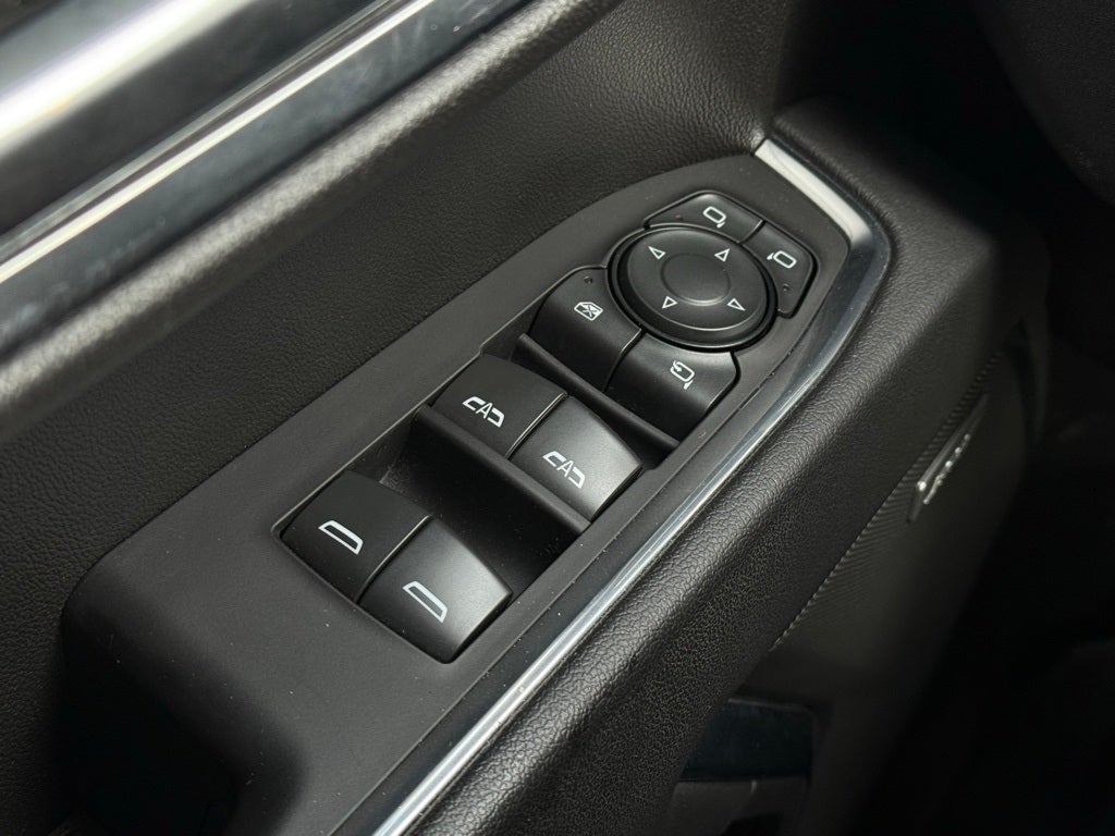 2023 GMC Sierra 1500 SLT - 4WD / CARFAX ONE OWNER