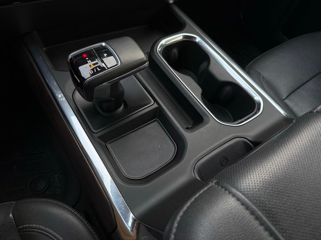 2023 GMC Sierra 1500 SLT - 4WD / CARFAX ONE OWNER