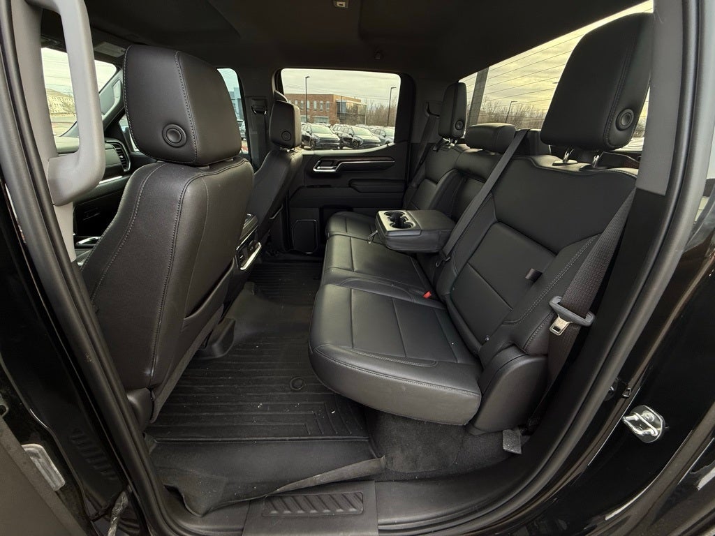 2023 GMC Sierra 1500 SLT - 4WD / CARFAX ONE OWNER