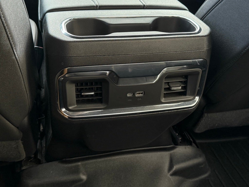 2023 GMC Sierra 1500 SLT - 4WD / CARFAX ONE OWNER