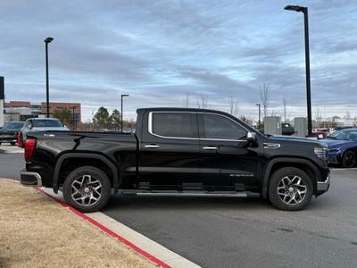 2023 GMC Sierra 1500 SLT - 4WD / CARFAX ONE OWNER