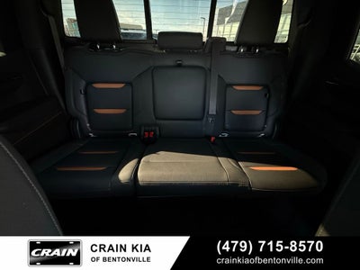 2023 GMC Sierra 1500 AT4 - 4WD / CLEAN CARFAX