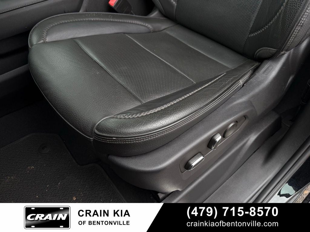 2022 GMC Sierra 1500 Denali - 4WD / SUNROOF / ONE OWNER