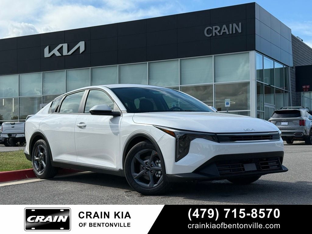 2026 Kia K4 LXS AT's photo