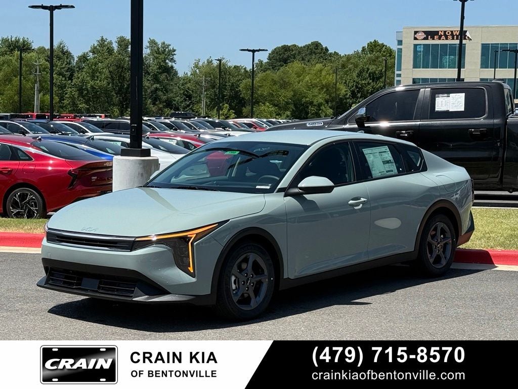 2026 Kia K4 LXS