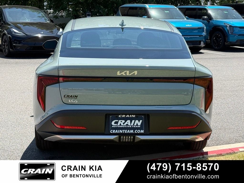 2026 Kia K4 LXS