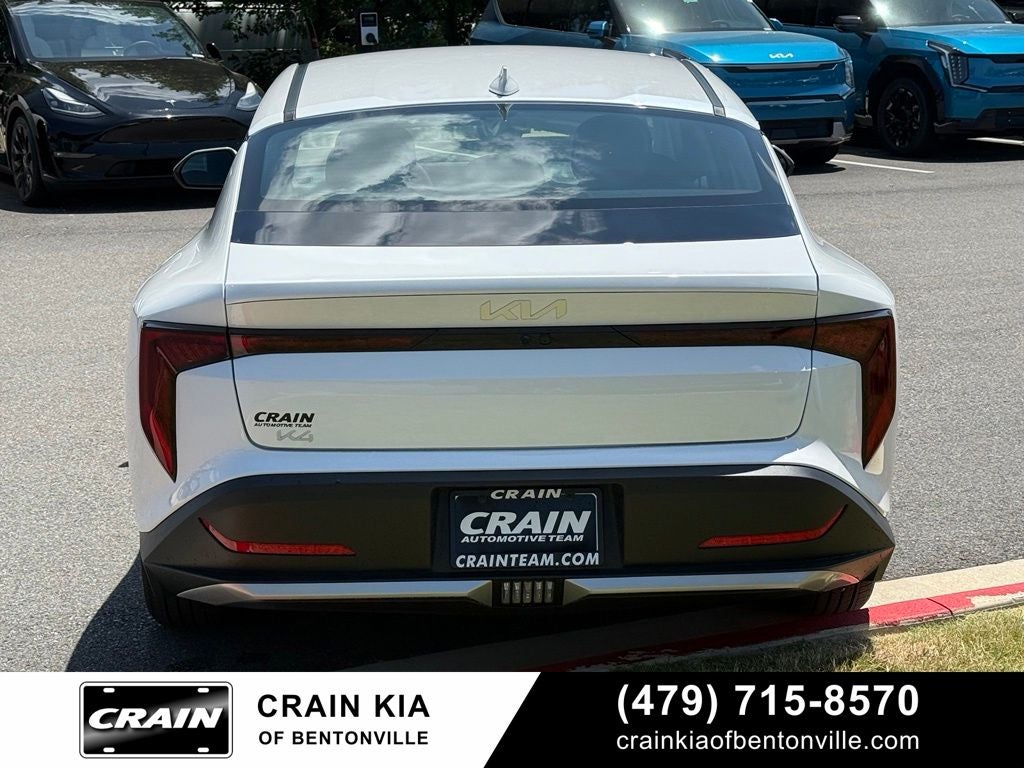 2026 Kia K4 LXS
