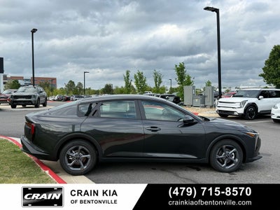 2026 Kia K4 LXS
