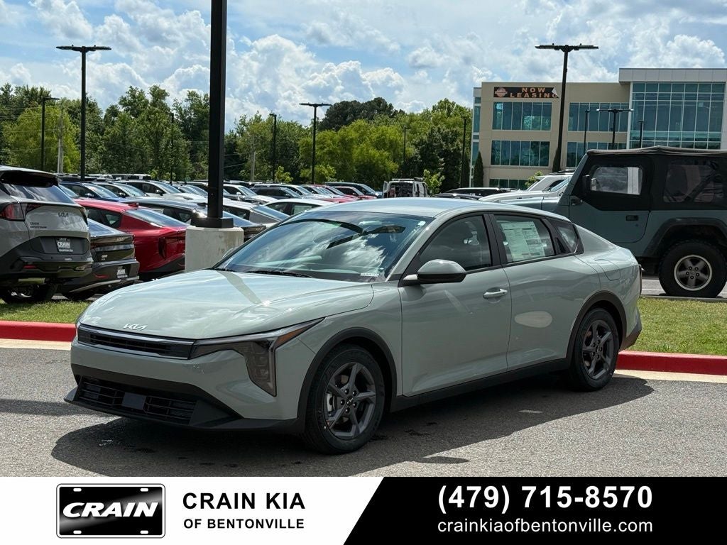 2026 Kia K4 LXS
