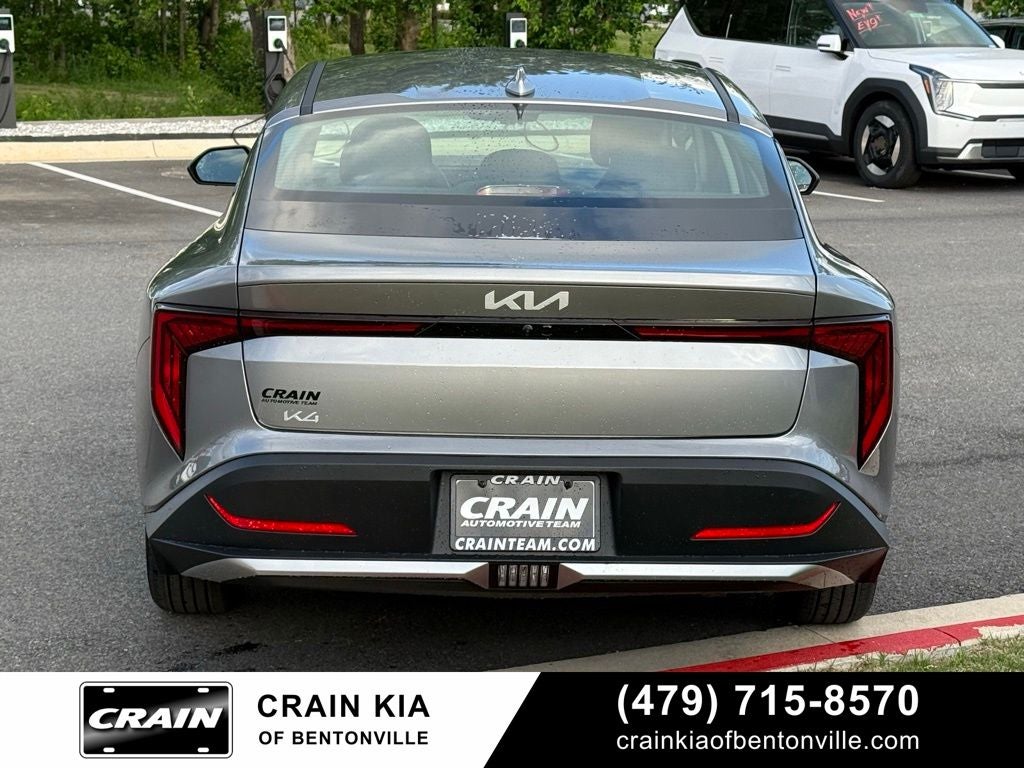 2026 Kia K4 LXS
