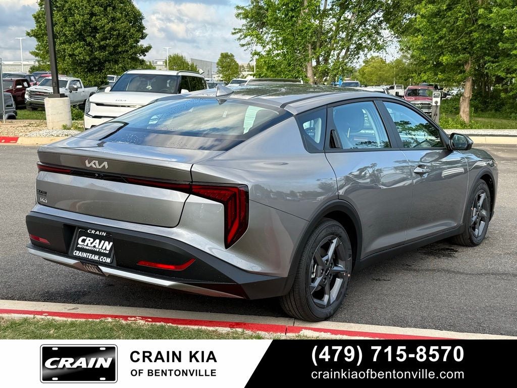 2026 Kia K4 LXS