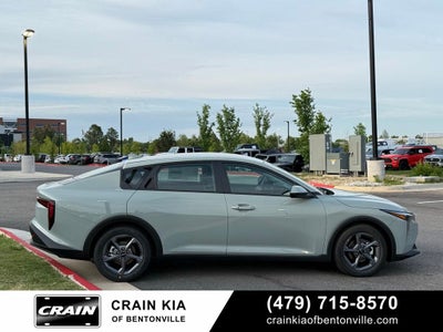 2026 Kia K4 LXS