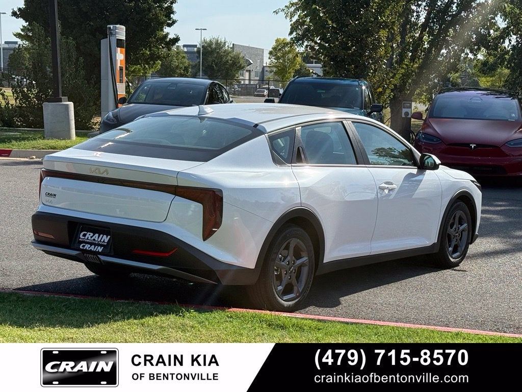 2026 Kia K4 LXS
