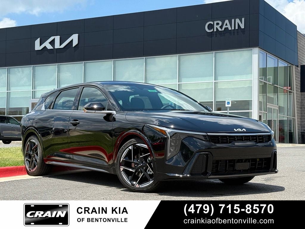 2026 Kia K4 GT-Line AT Hatchback's photo