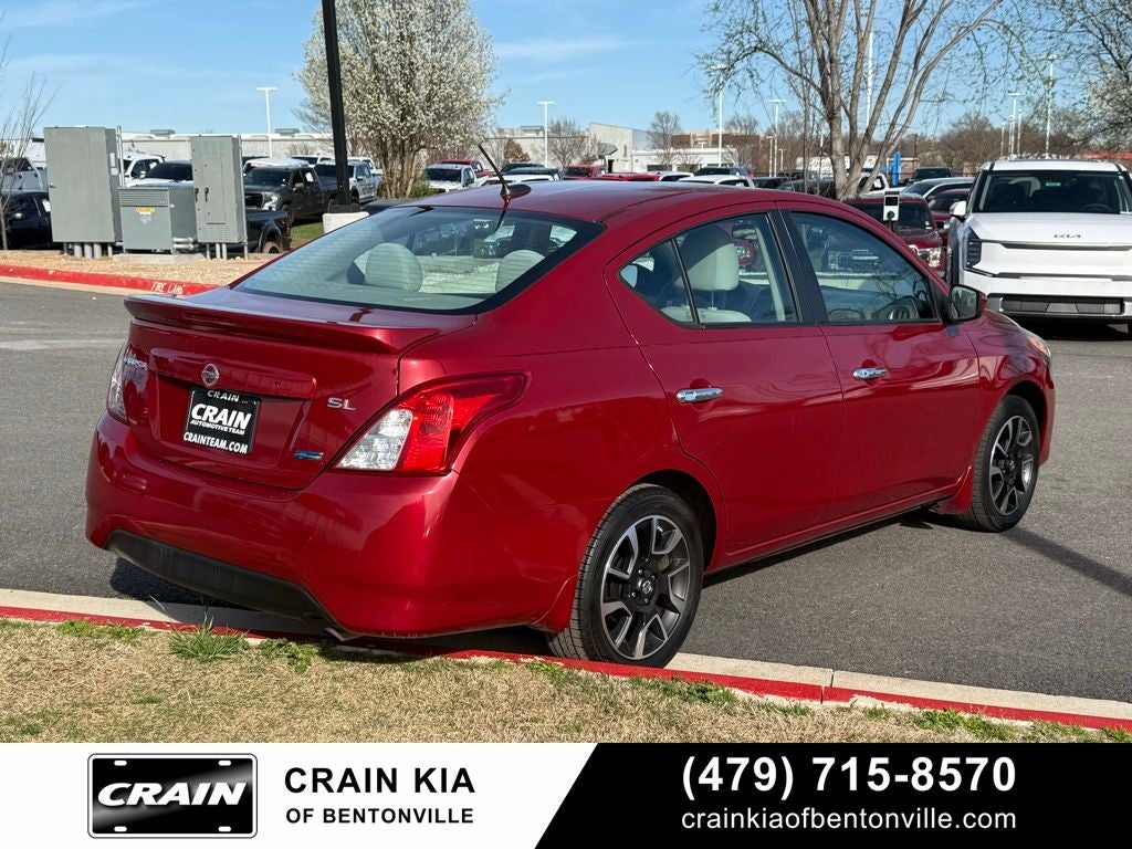 2015 Nissan Versa 1.6 SL