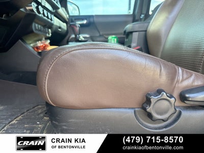 2017 Toyota Tacoma Limited - 4WD / SUNROOF / LIFTED!